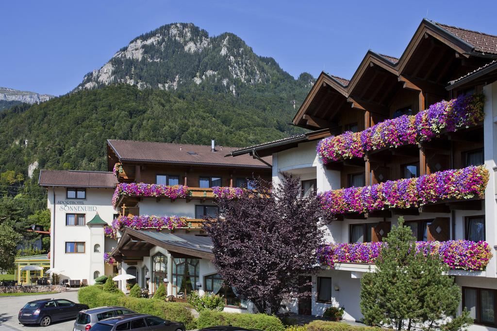 Hotel Sonnenuhr Крамзах Экстерьер фото